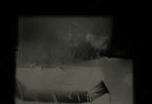 Notes sur le film inachevé Journées lointaines LE NOIR ÉCLAIRE, Catherine Bareau, 2004