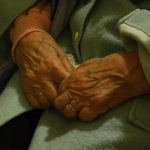 et le chant déambule