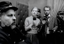 Entretien avec Peter Watkins sur la Monoforme