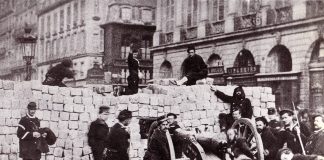 Plusieurs Fois la Commune