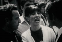 Au début, c’est une photo, dans une revue de cinéma.